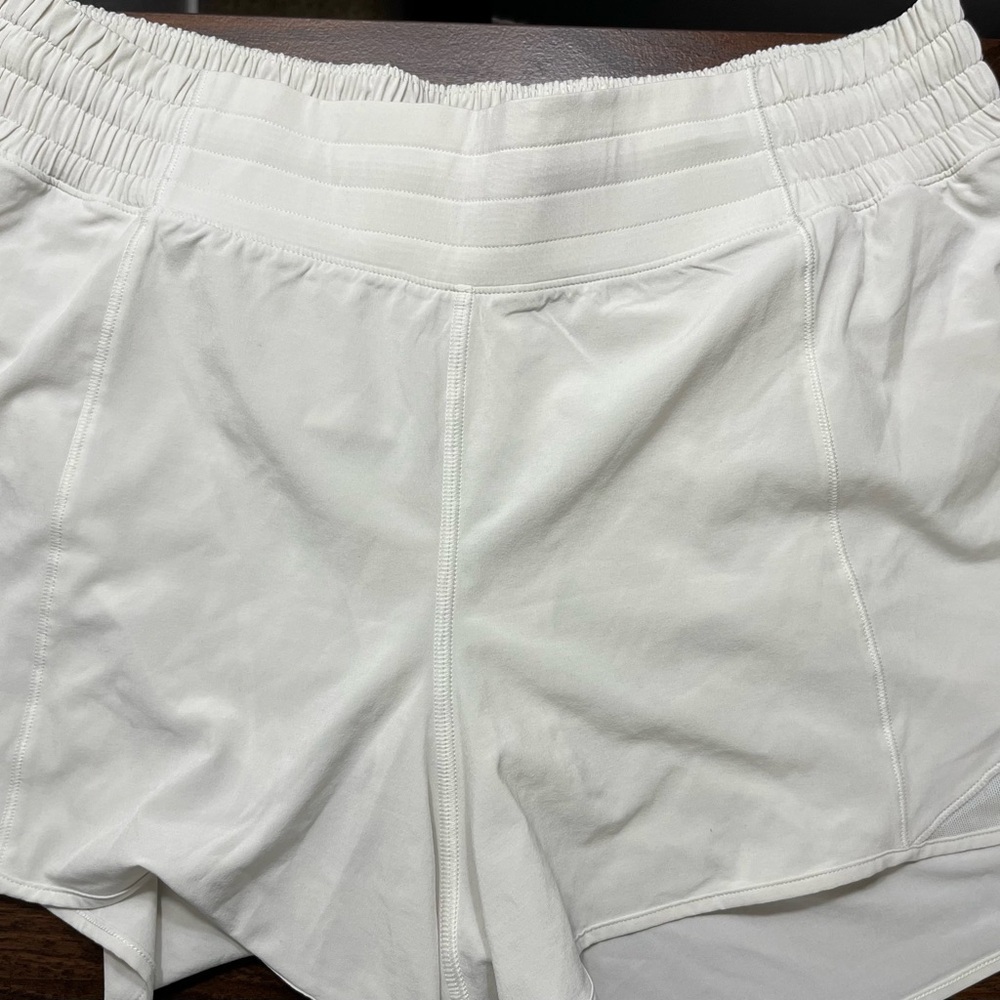 Lululemon: 4in lined short